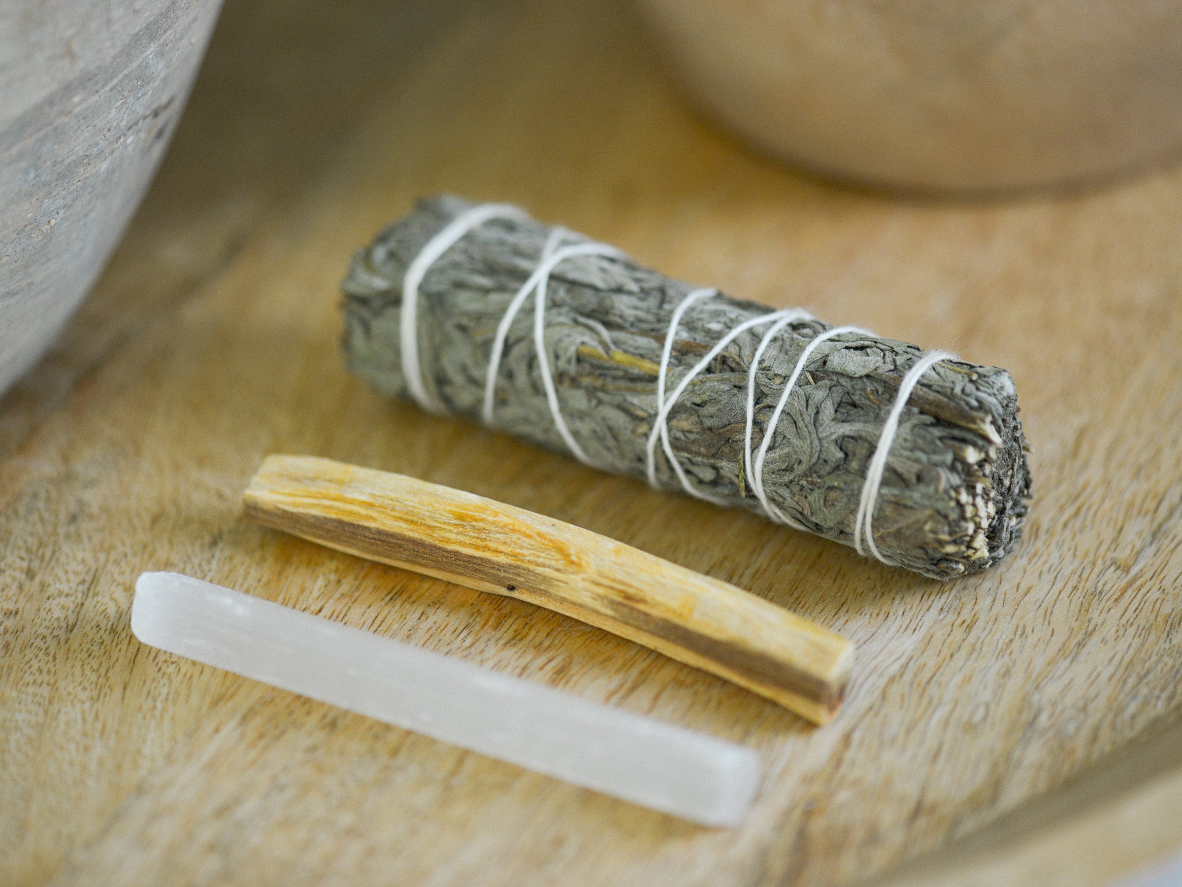 OrganicMugwortEnergyBundle_SmudgeStickKitB.jpg